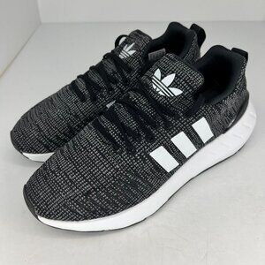 Adidas Mens GW8176 Black  Swift Run 22 Synthetic Sneakers Size 7 Running Shoes